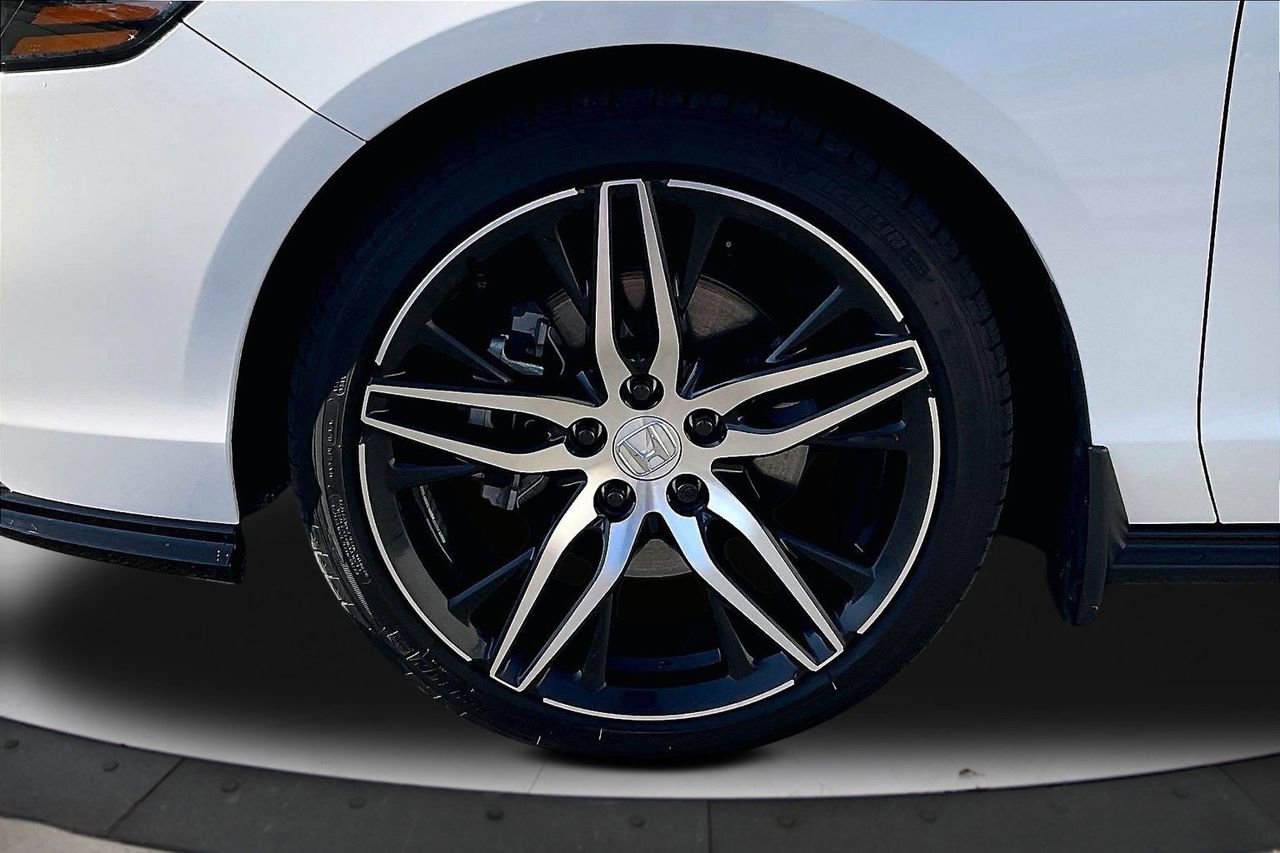 Used 2024 Honda Accord Touring image 35