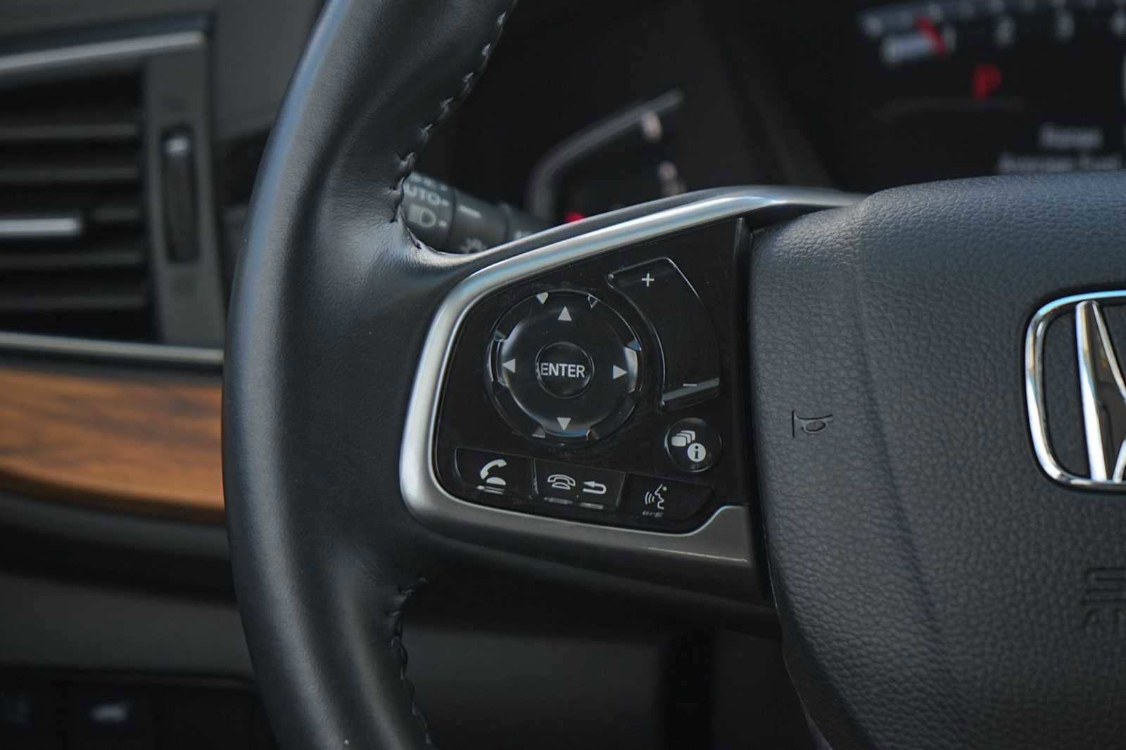 Used 2021 Honda CR-V Touring image 17