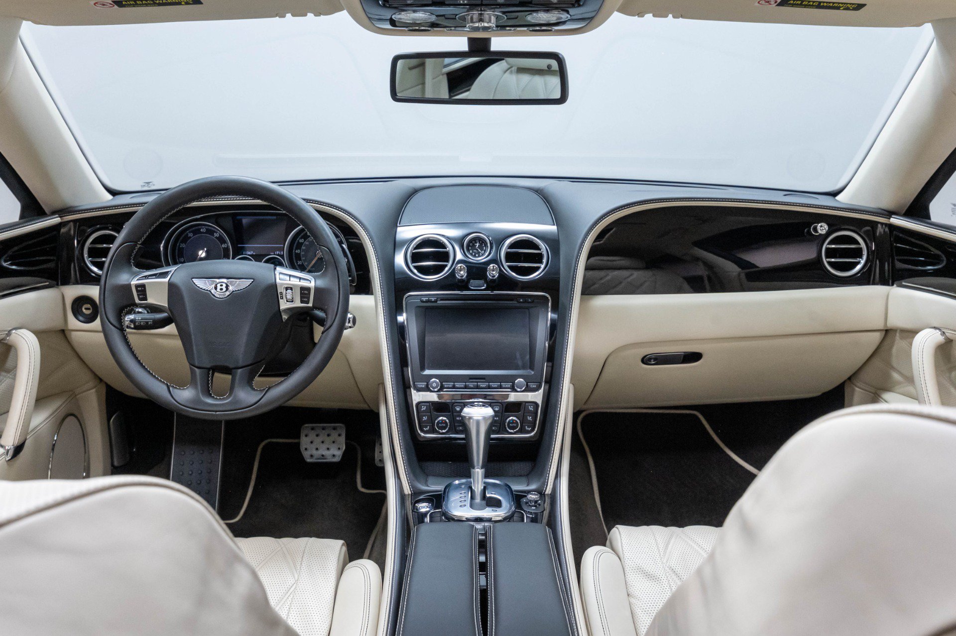 Used 2015 Bentley Flying Spur V8 AWD/4WD image 19