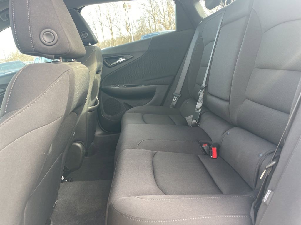 Used 2024 Chevrolet Malibu LT image 13