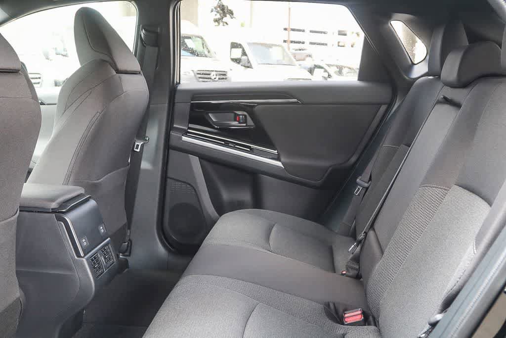 Used 2025 Subaru Solterra Premium image 18