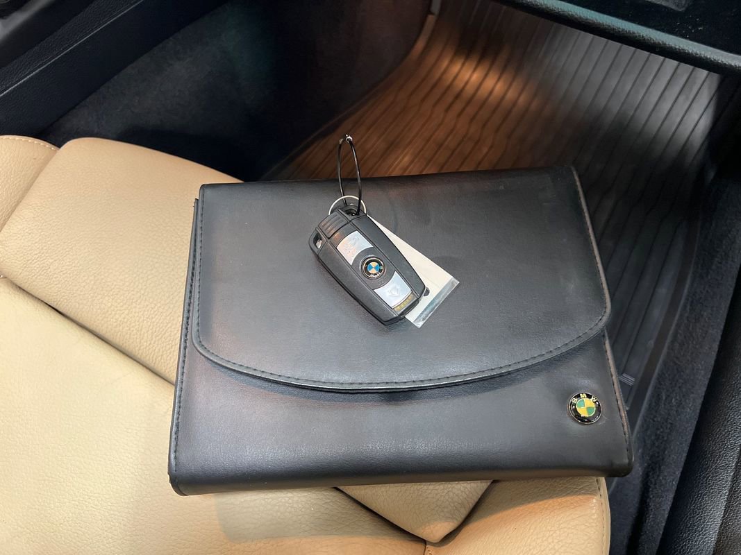 Used 2013 BMW 135i Convertible image 99