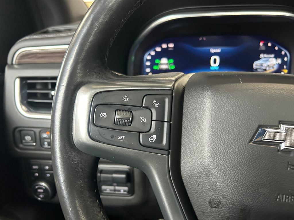 Used 2022 Chevrolet Tahoe Z71 w/ Z71 Off-Road Package AWD/4WD image 18