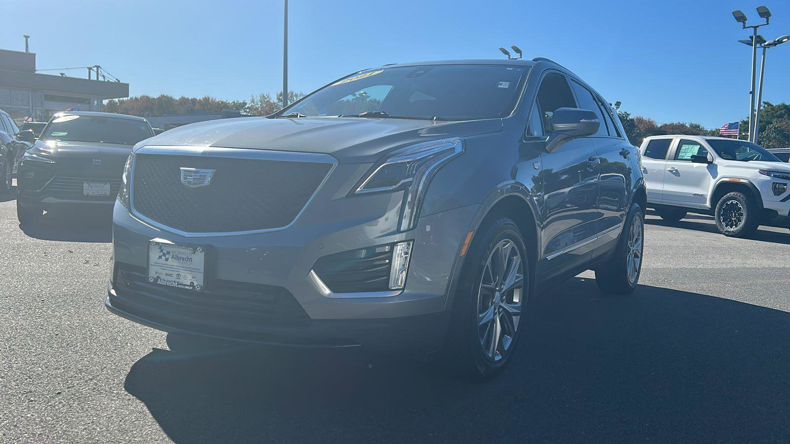 Used 2021 Cadillac XT5 Sportv w/ LPO, Floor Liner Package image 3