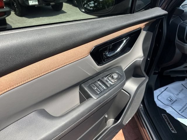 Used 2025 Subaru Forester Sport AWD/4WD image 13