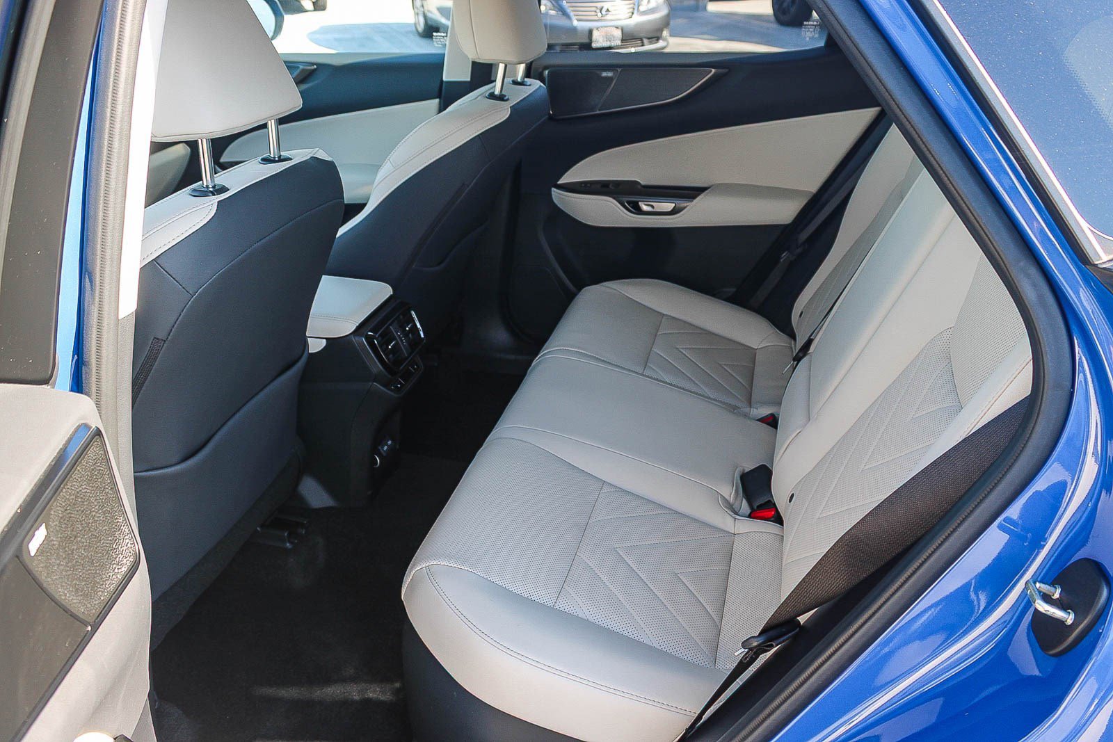 Used 2025 Lexus NX 350h AWD w/ Rear Seat Package image 20