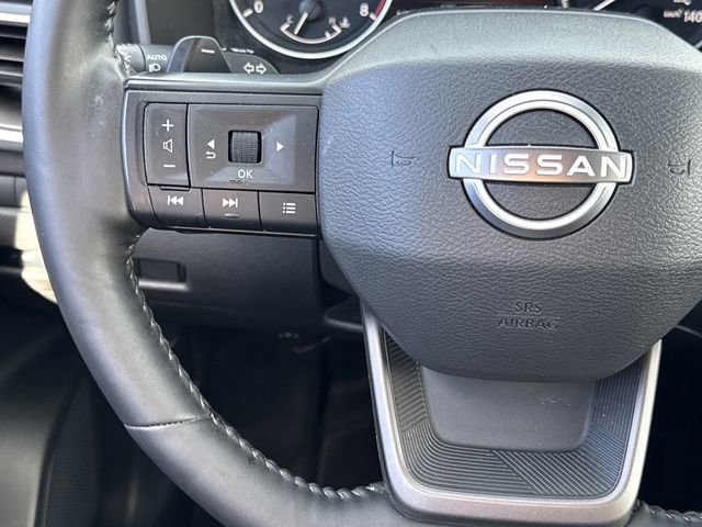 Certified 2025 Nissan Rogue SV image 16