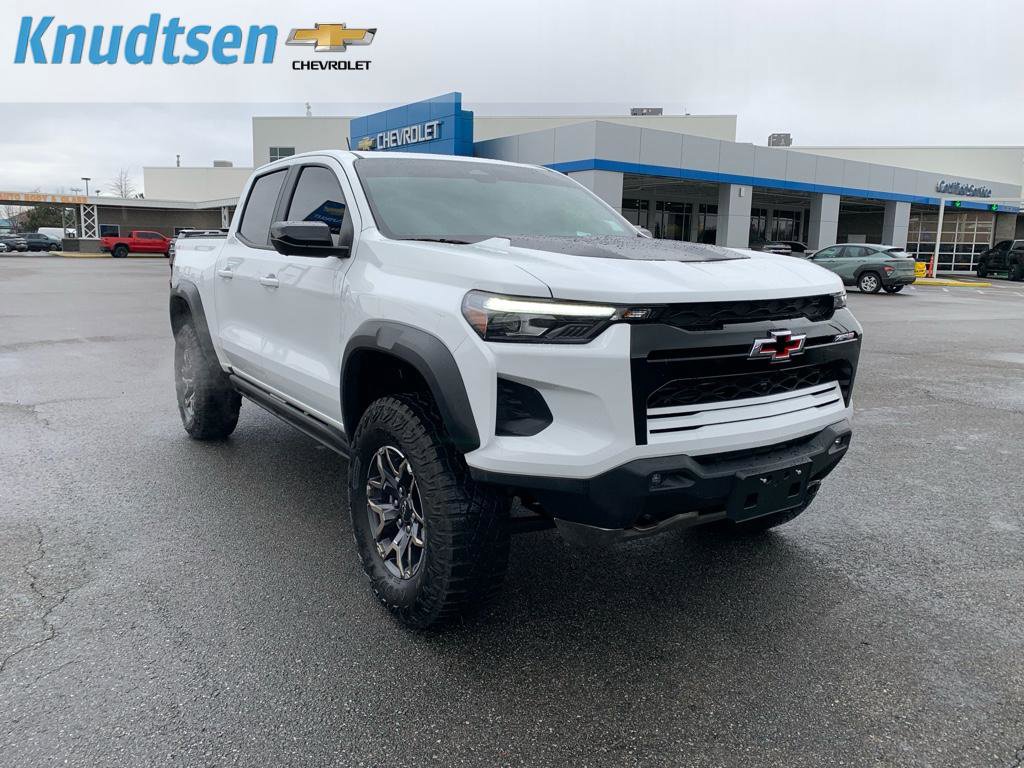 Used 2025 Chevrolet Colorado ZR2 w/ Technology Package image 1