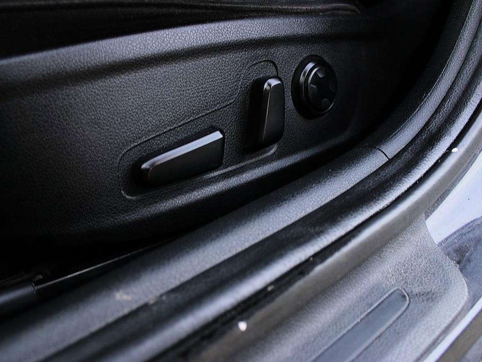 Used 2019 Kia Stinger image 11