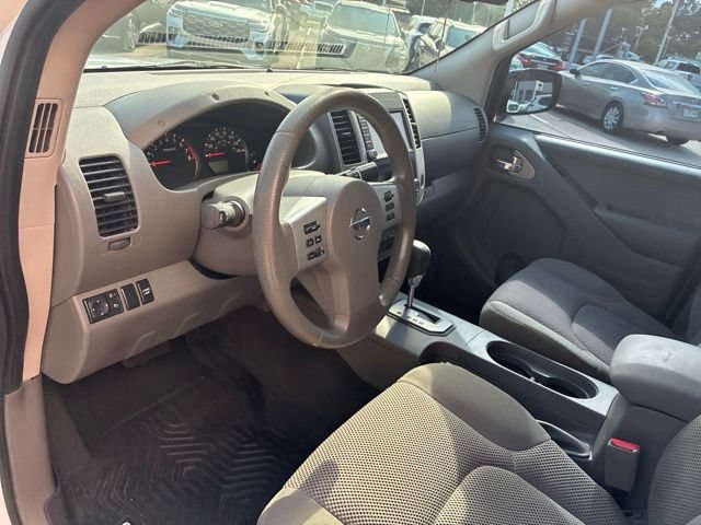 Used 2020 Nissan Frontier SV RWD image 18