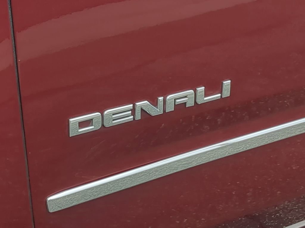 Used 2017 GMC Yukon XL Denali w/ Open Road Package image 36