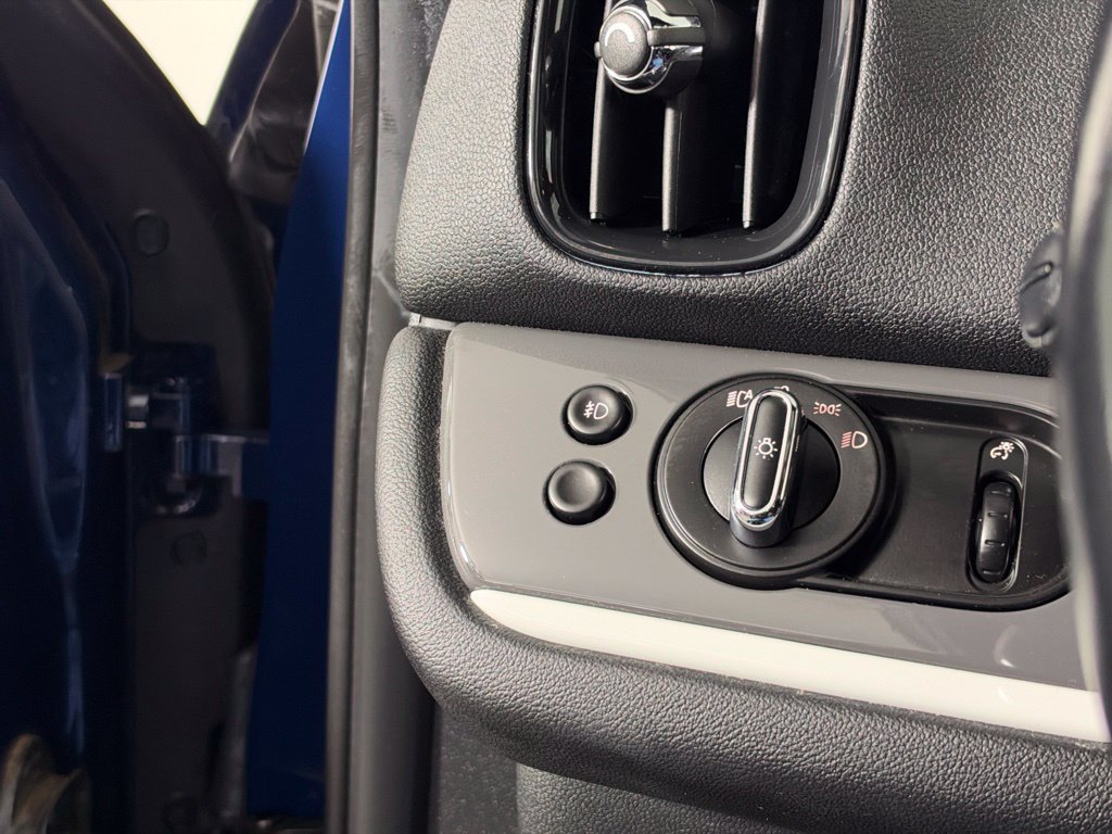 Used 2019 MINI Cooper Countryman SE w/ Signature Upholstery Package AWD/4WD image 23