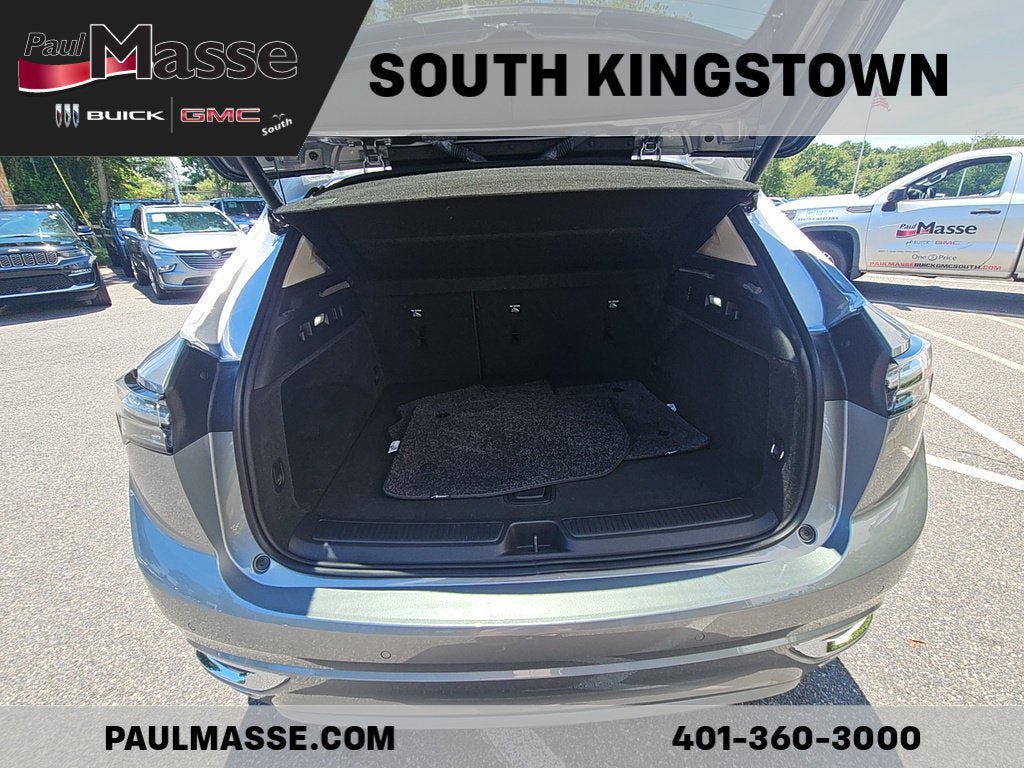 Used 2023 Buick Envision Avenir AWD/4WD image 16