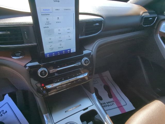 Used 2023 Ford Explorer King Ranch w/ Technology Package image 29