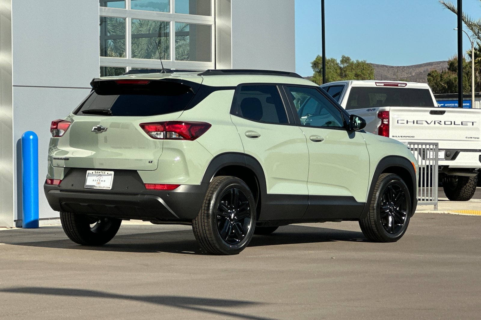 New 2026 Chevrolet TrailBlazer LT w/ Convenience Package FWD image 4