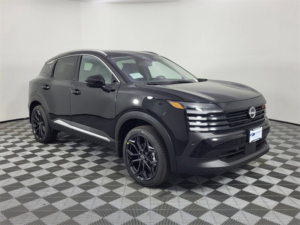 New 2025 Nissan Kicks SR image 4