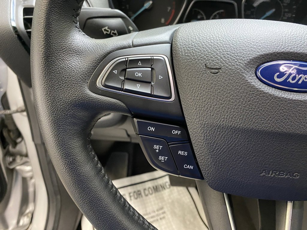 Used 2019 Ford Escape Titanium image 28