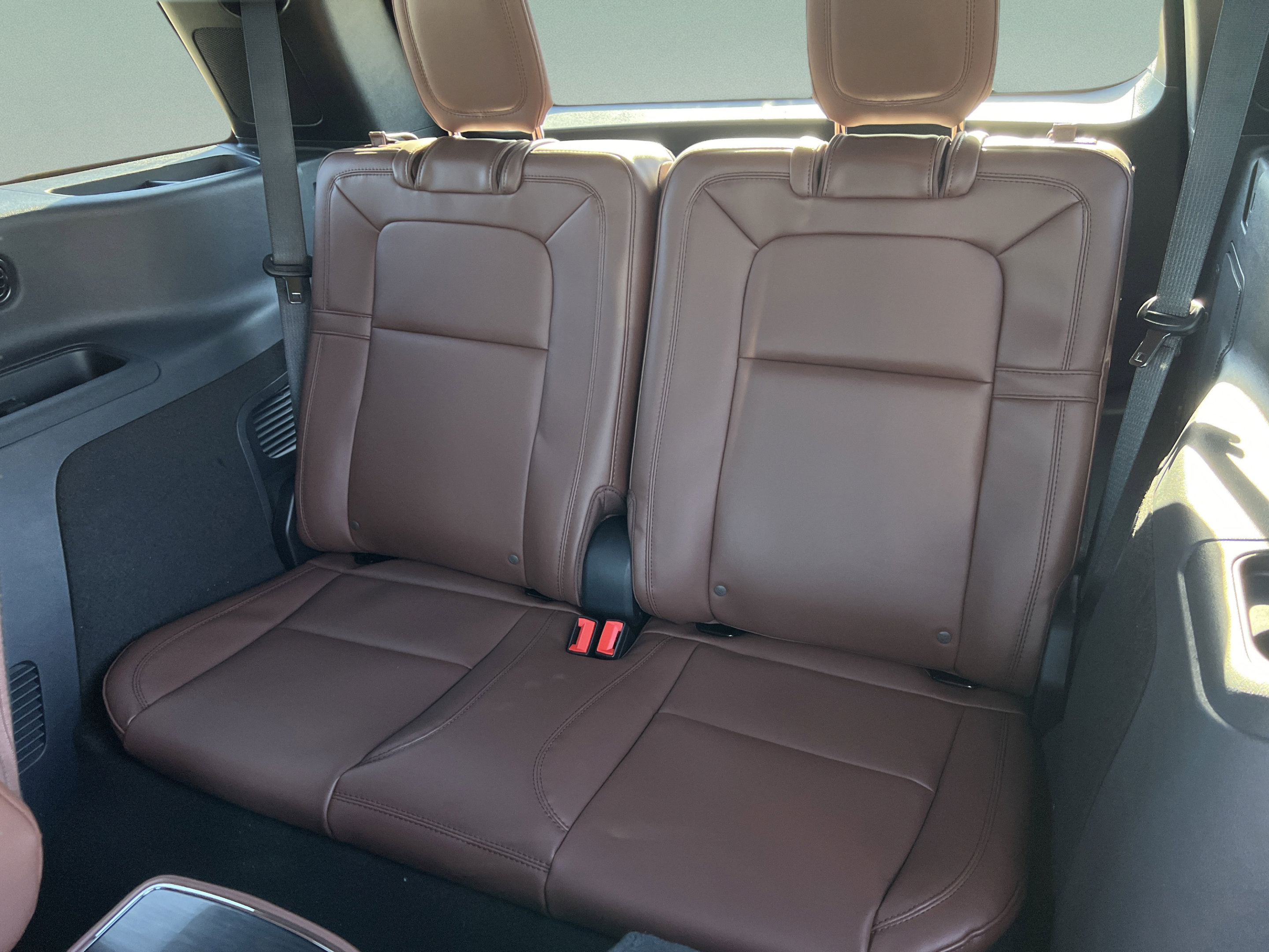 New 2026 Lincoln Aviator Reserve w/ Luxury Package RWD image 23