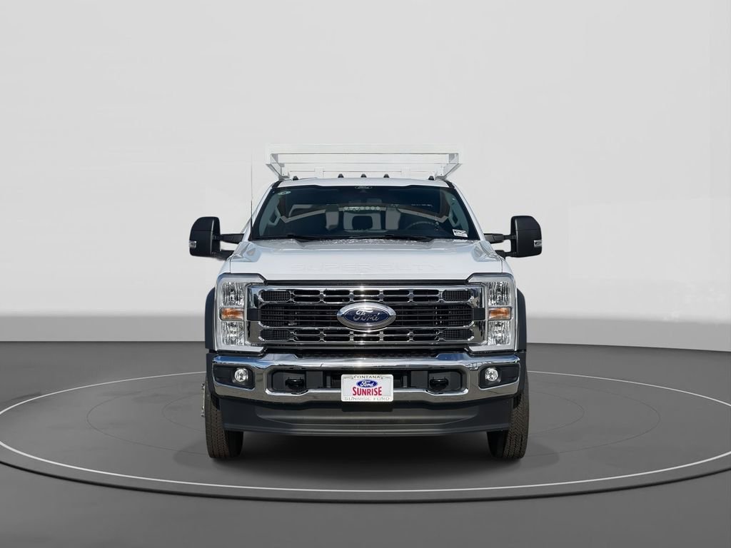 New 2026 Ford F450 XL w/ XL Chrome Package image 3