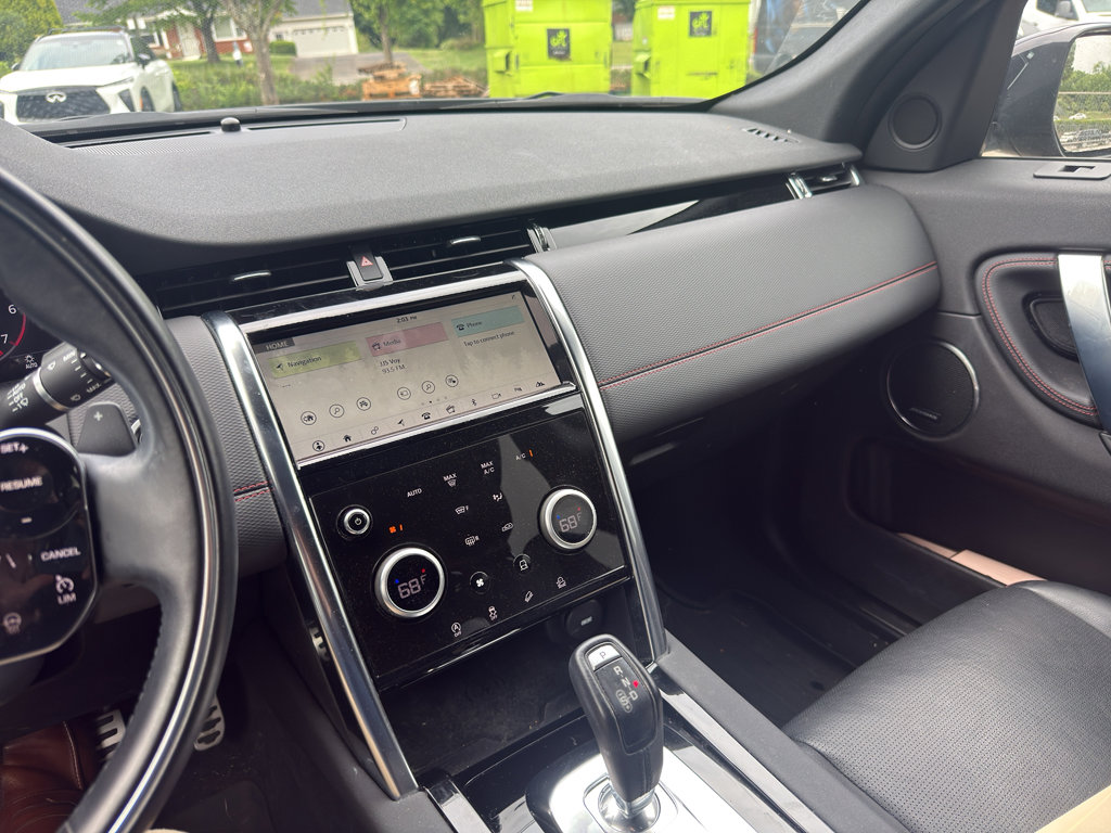 Used 2020 Land Rover Discovery Sport S R-Dynamic AWD/4WD image 4