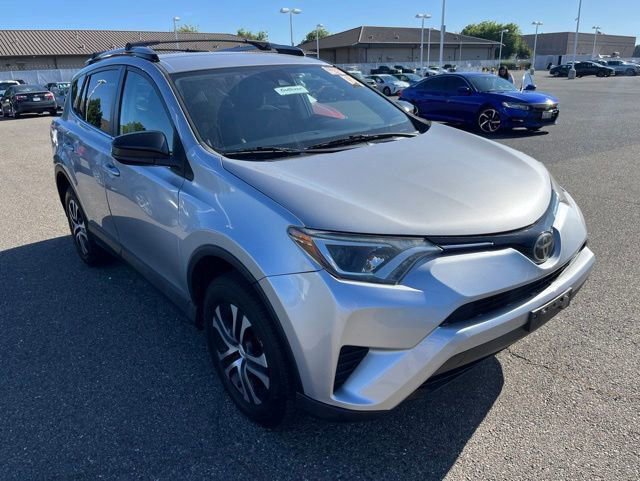 Used 2018 Toyota RAV4 LE w/ All Weather Liner Package FWD image 3