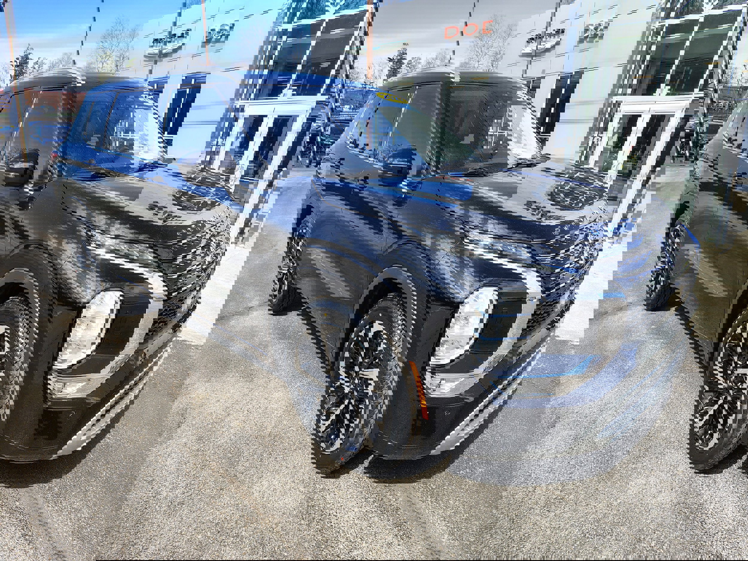 Used 2022 Mitsubishi Outlander SEL image 2