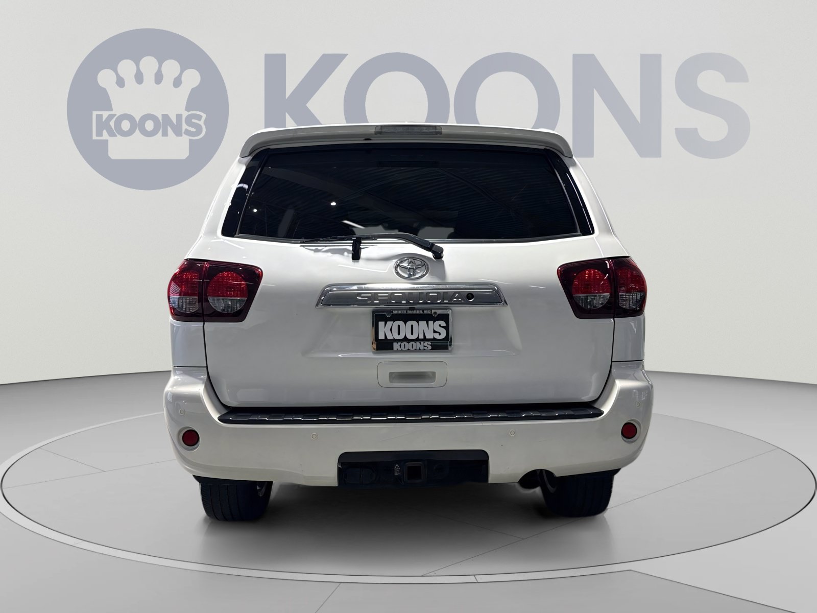 Used 2018 Toyota Sequoia Platinum RWD image 16