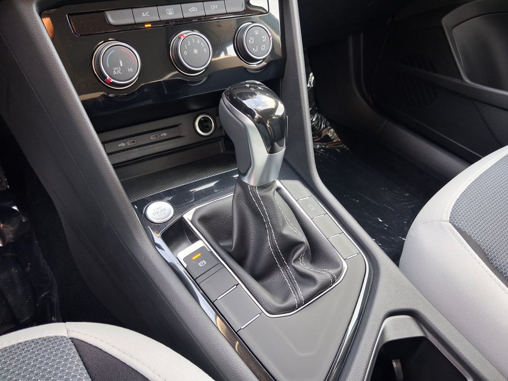 New 2027 Volkswagen Taos S FWD image 12