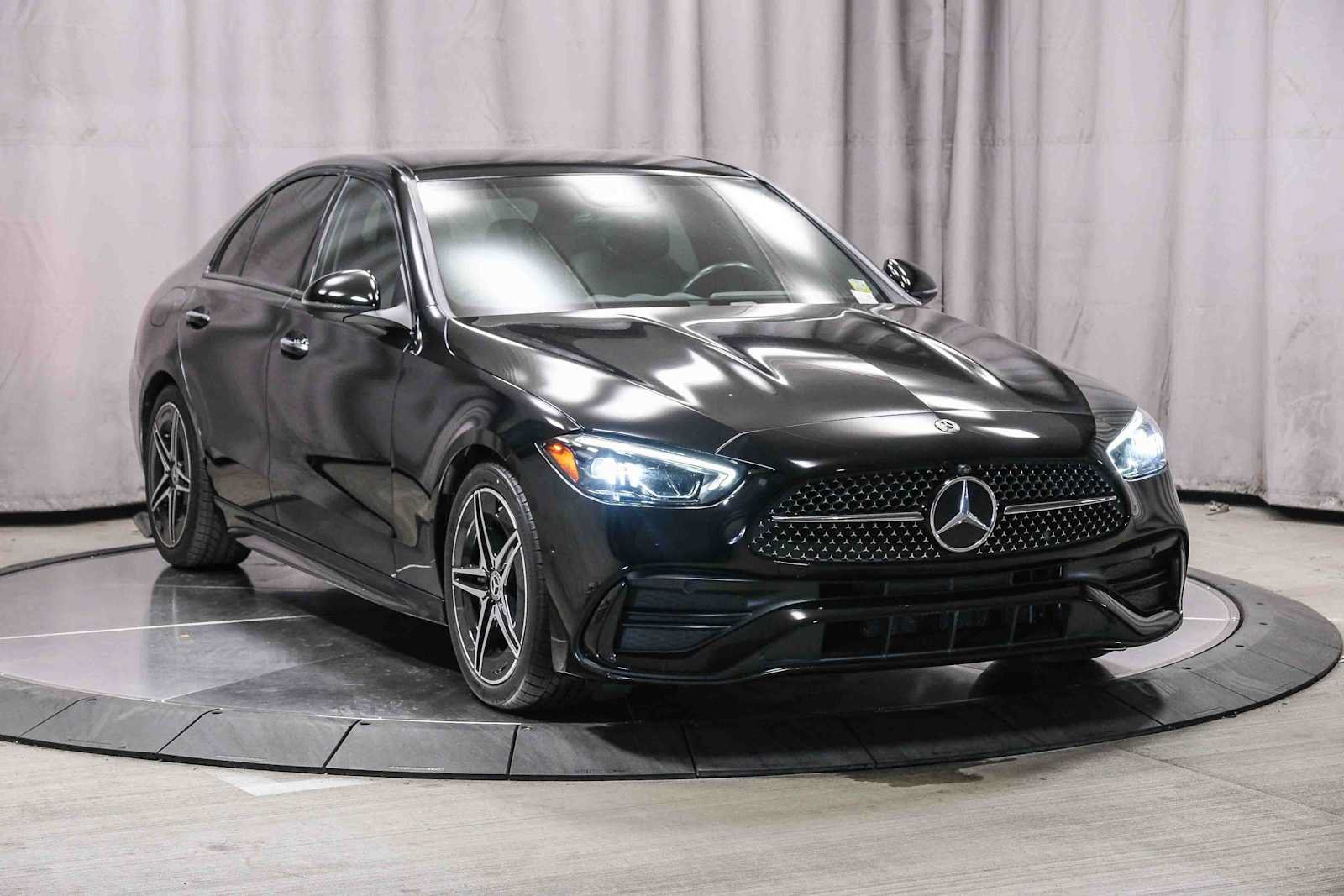 Certified 2022 Mercedes-Benz C 300 4MATIC Sedan image 6