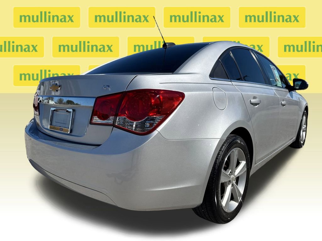 Used 2015 Chevrolet Cruze LT image 4