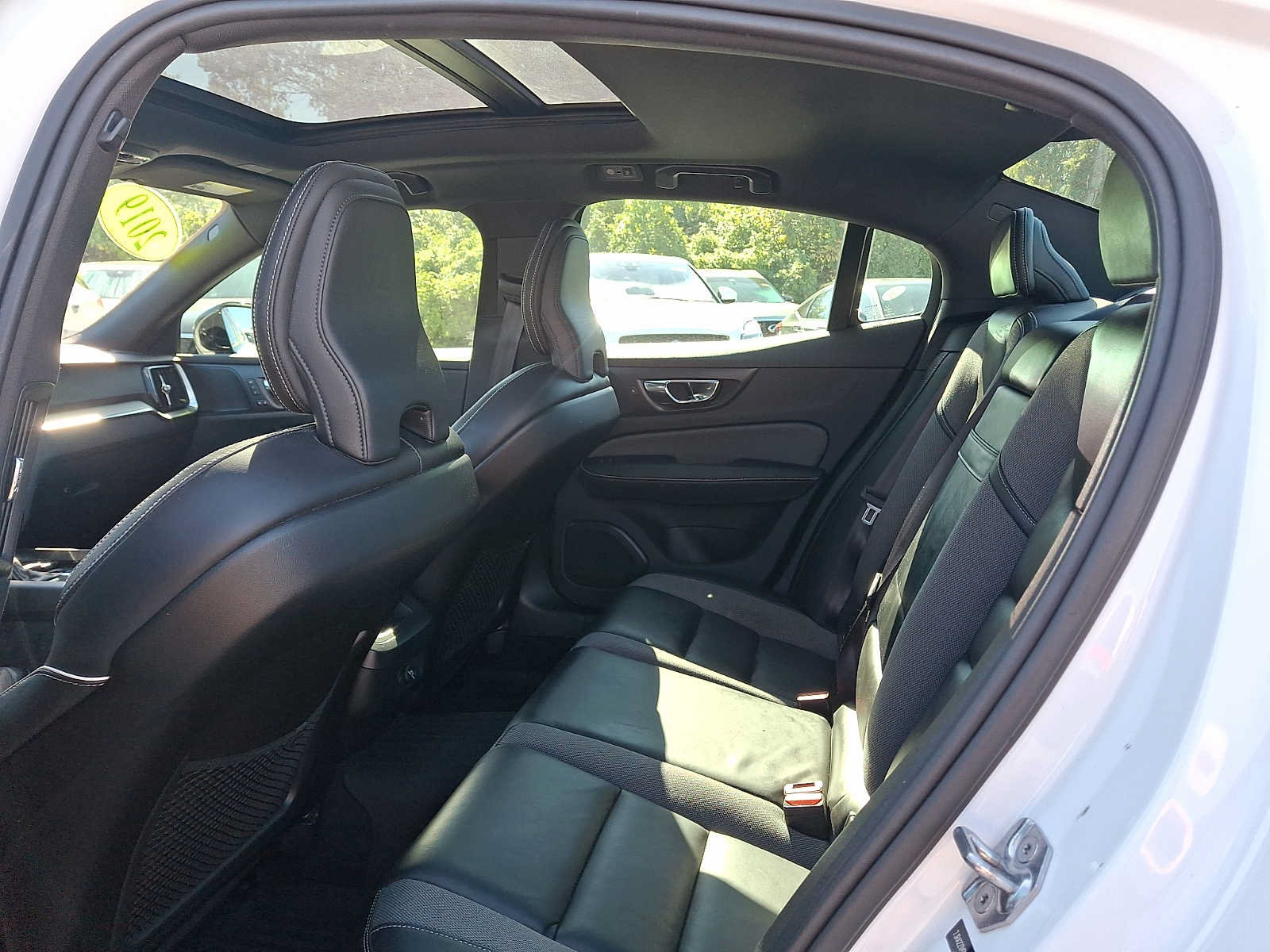 Used 2019 Volvo S60 T6 R-Design AWD/4WD image 10