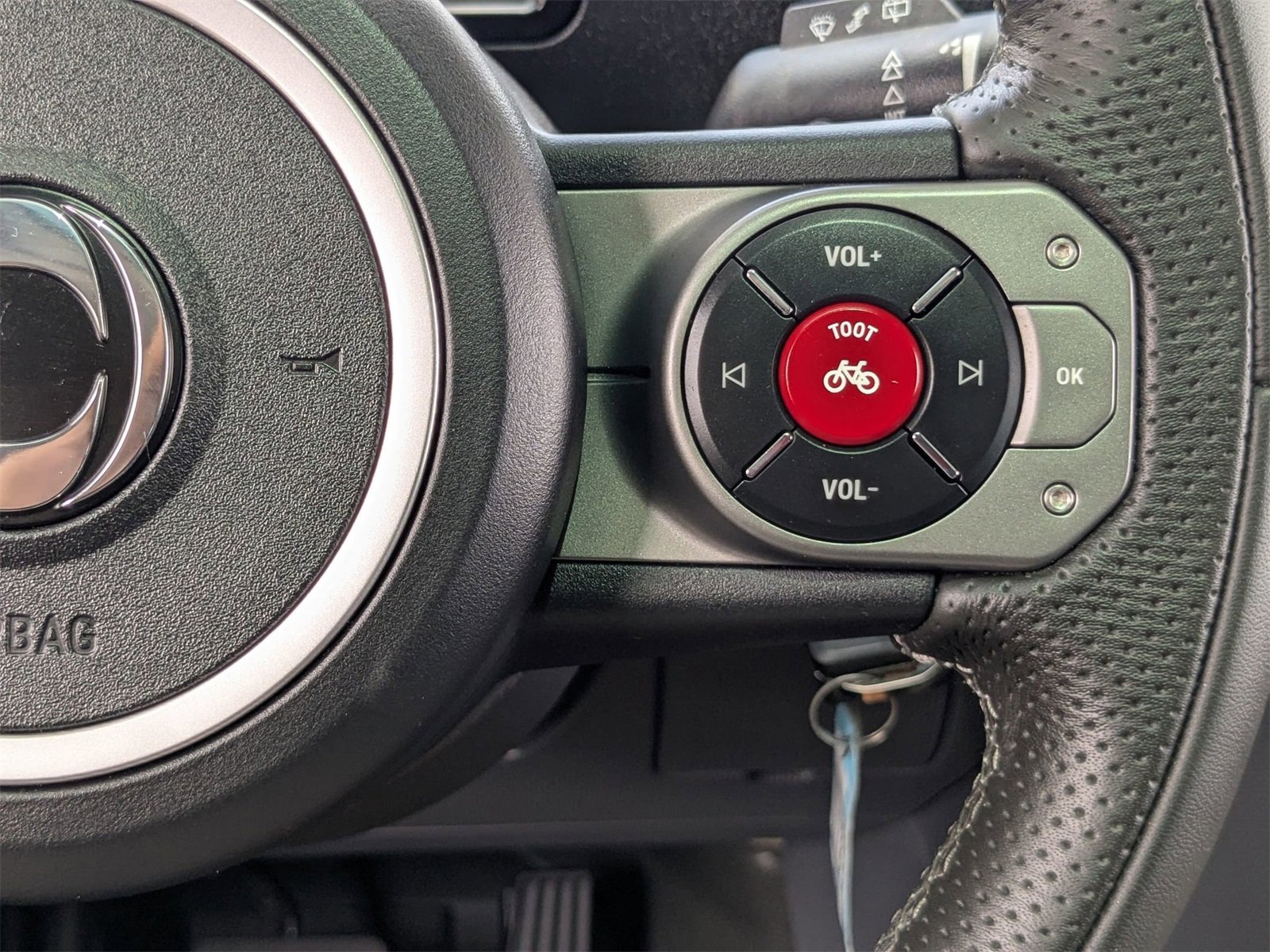 Used 2024 INEOS Grenadier image 19