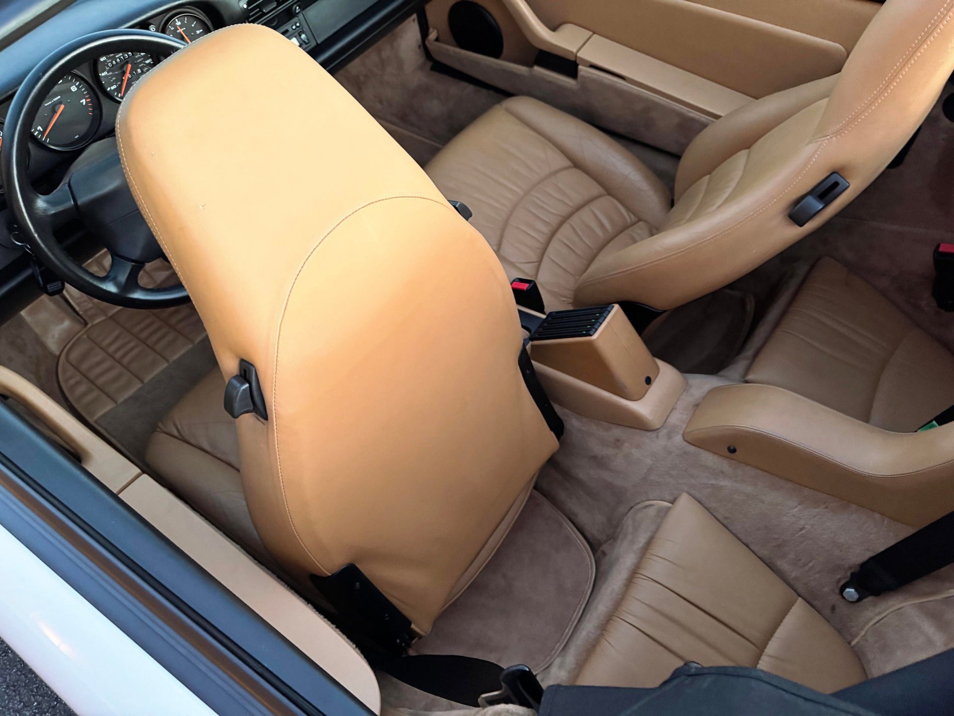 Used 1997 Porsche 911 Cabriolet image 18