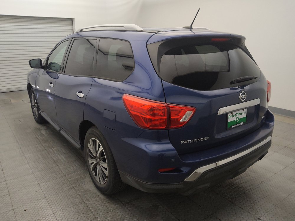 Used 2018 Nissan Pathfinder SV FWD image 5