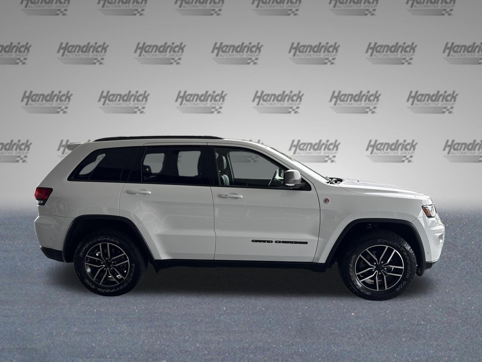 Used 2020 Jeep Grand Cherokee Trailhawk w/ Trailhawk Luxury Group AWD/4WD image 10