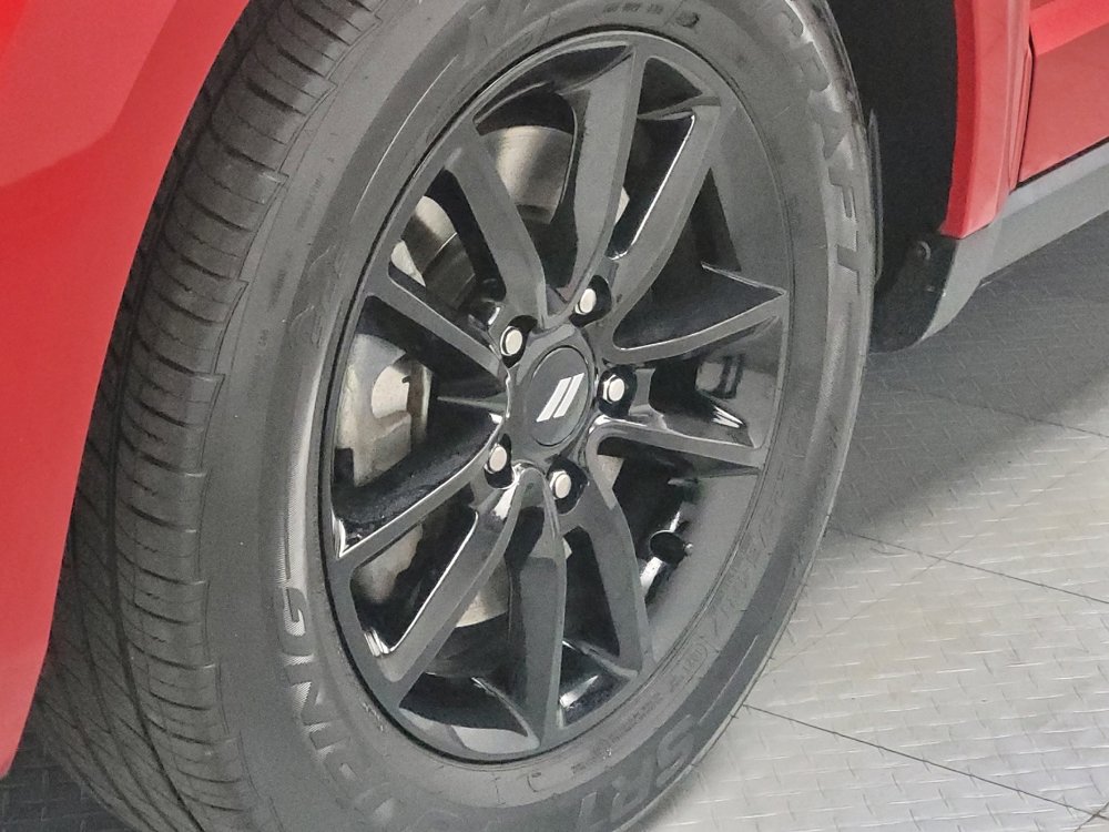 Used 2020 Dodge Journey SE w/ SE Popular Equipment Group image 31