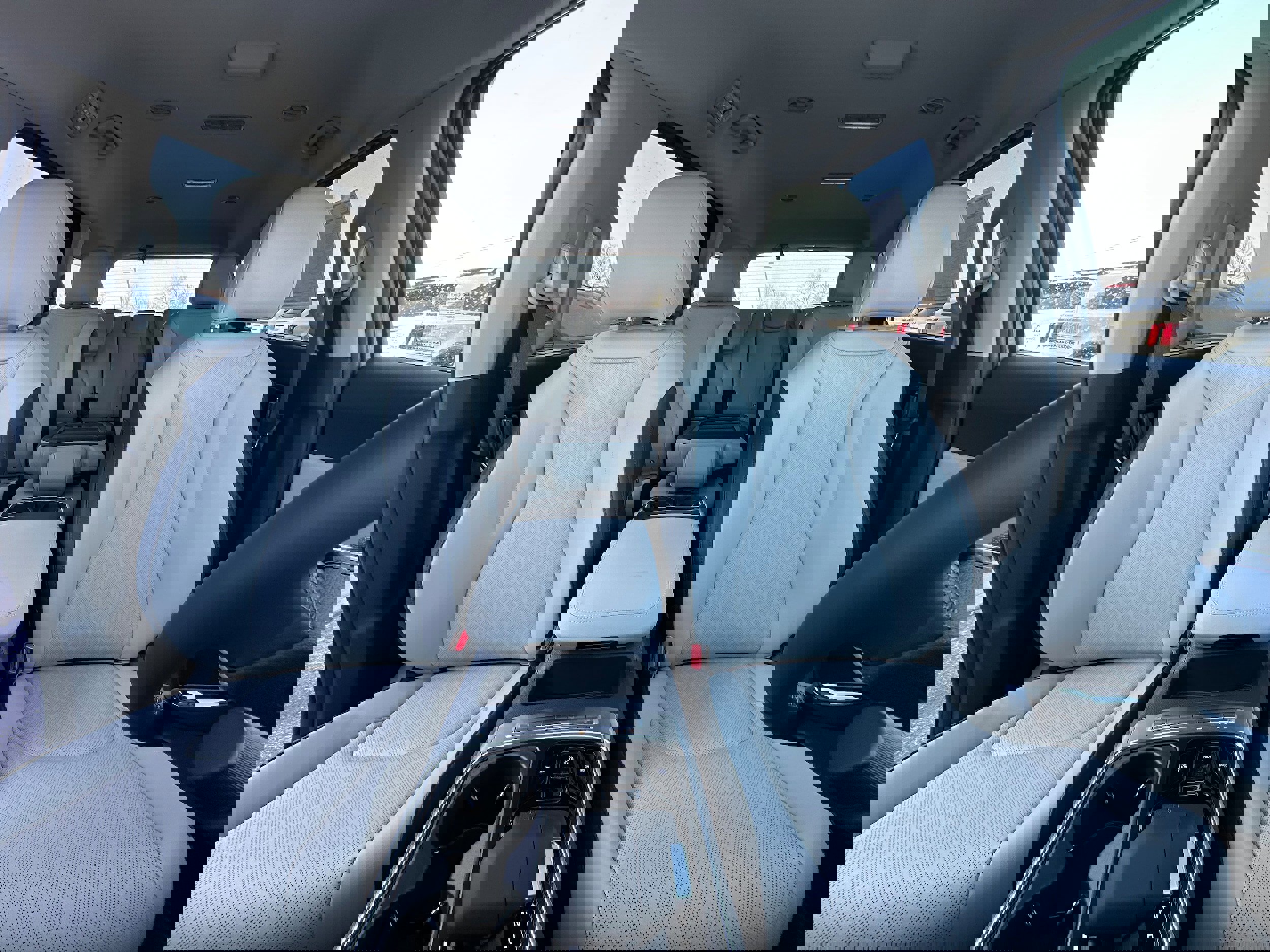 New 2026 Kia Carnival EX image 37