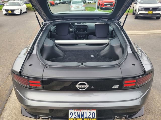 Certified 2025 Nissan Z Sport w/ Floor Mat Package image 11