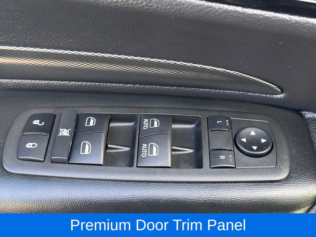 Used 2022 Dodge Durango GT image 25