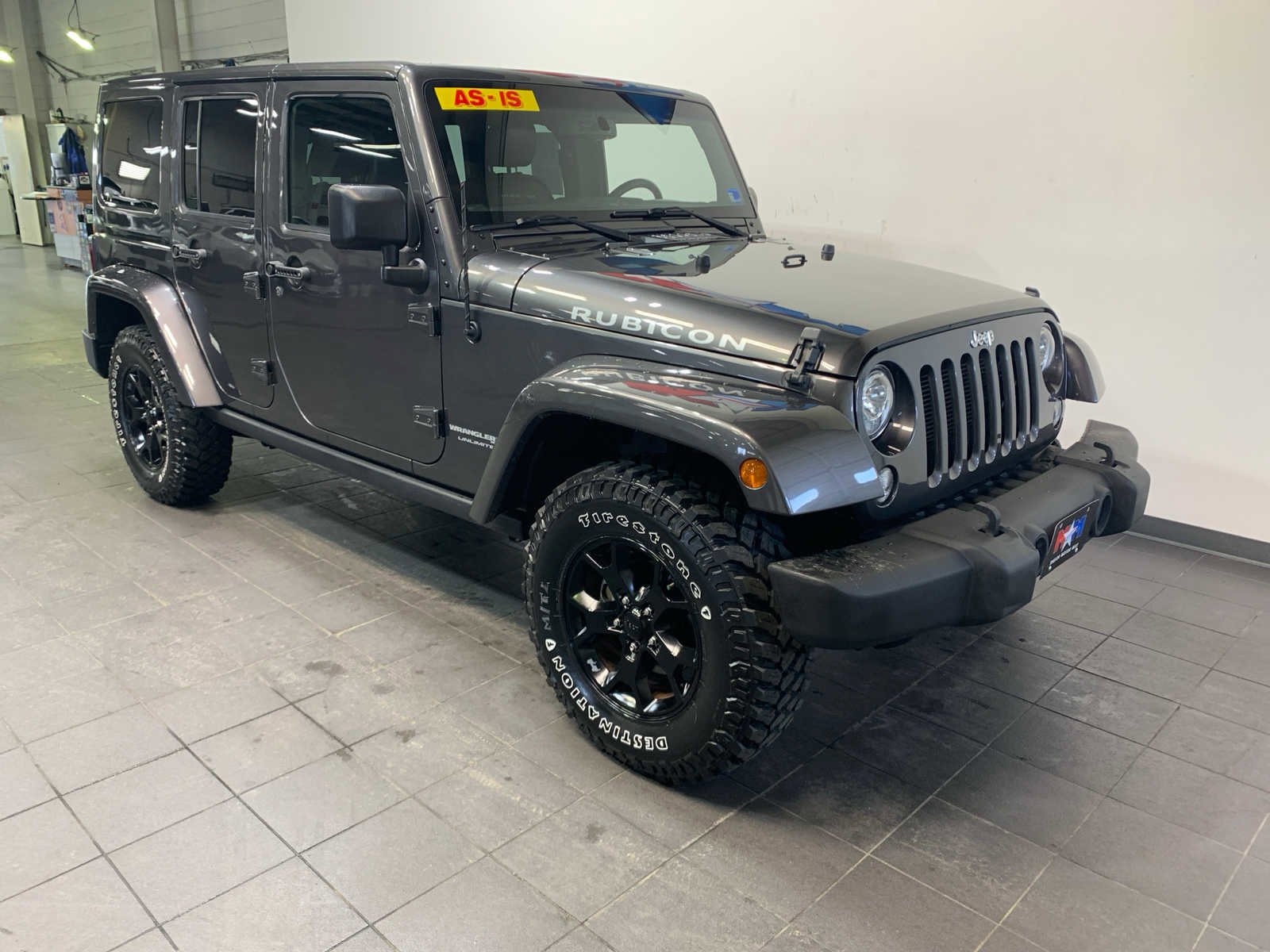 Used 2018 Jeep Wrangler Unlimited Rubicon w/ Cold Weather Group image 2