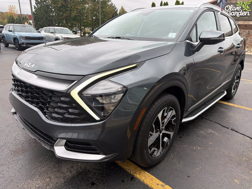 Used 2023 Kia Sportage EX AWD/4WD image 8