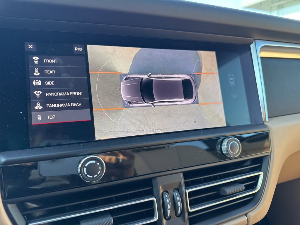 Used 2024 Porsche Macan GTS image 32