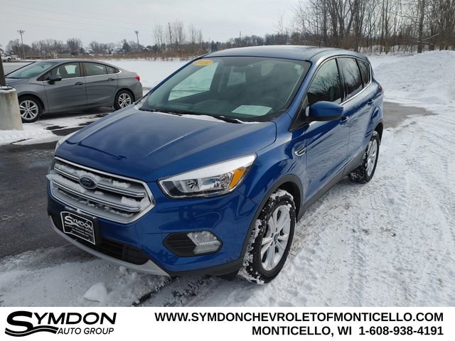 Used 2019 Ford Escape SE image 3