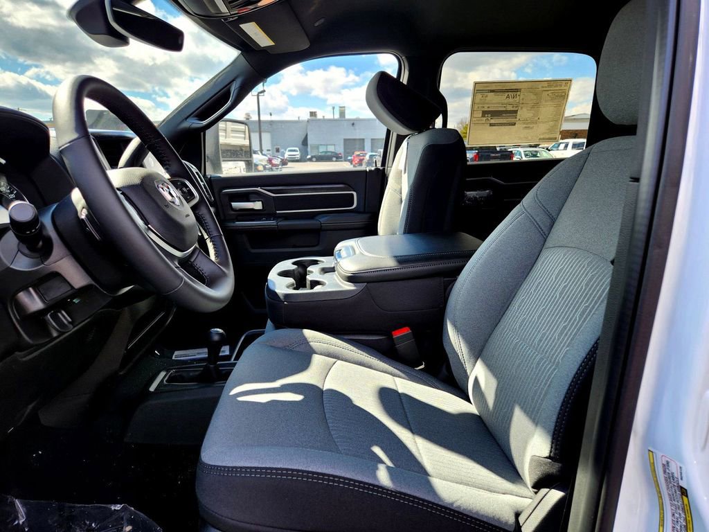 New 2024 RAM 4500 SLT w/ Quick Order Package 2YG SLT image 18