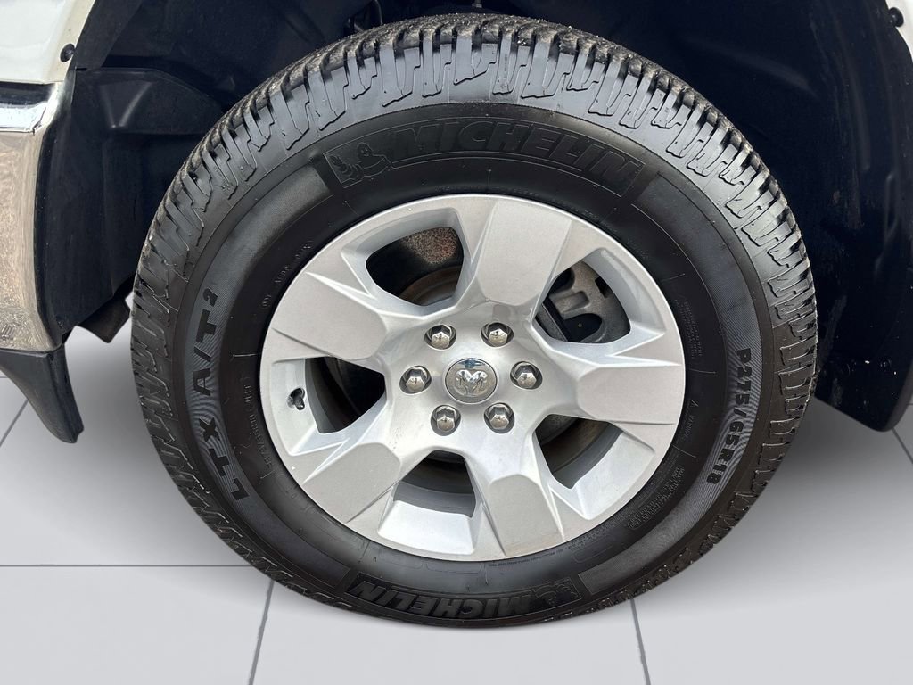 Used 2023 RAM 1500 Big Horn AWD/4WD image 6