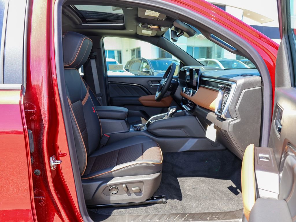 New 2026 GMC Canyon AT4 w/ Technology Plus Package image 30