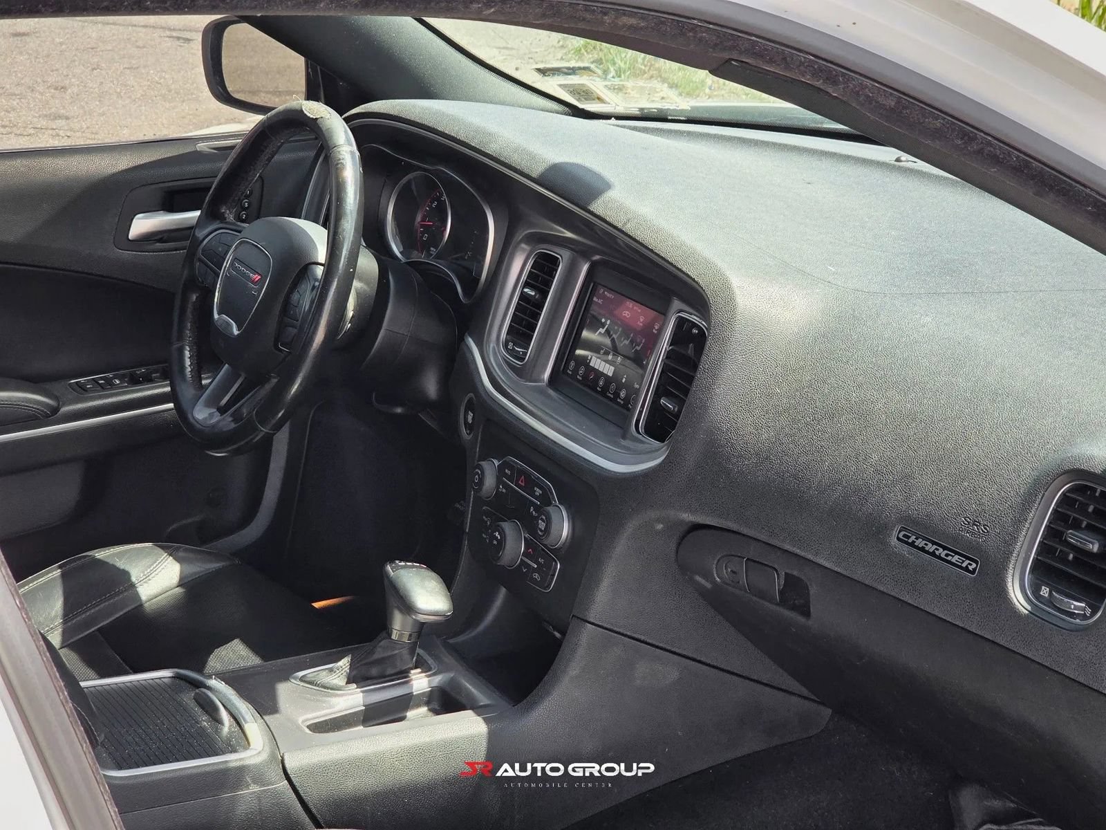 Used 2019 Dodge Charger SXT w/ Leather Interior Group RWD image 10