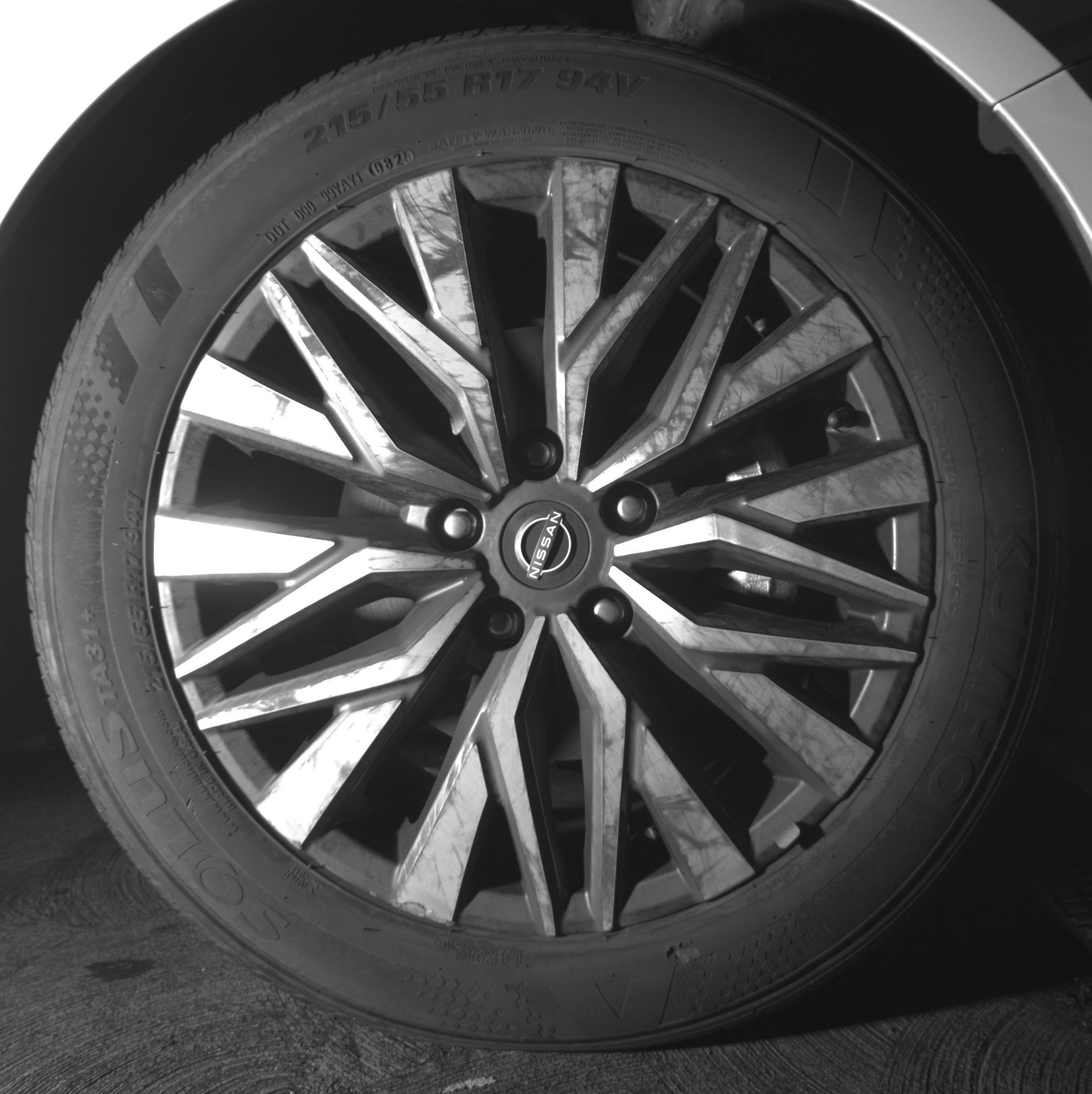 Used 2025 Nissan Altima 2.5 SV image 13