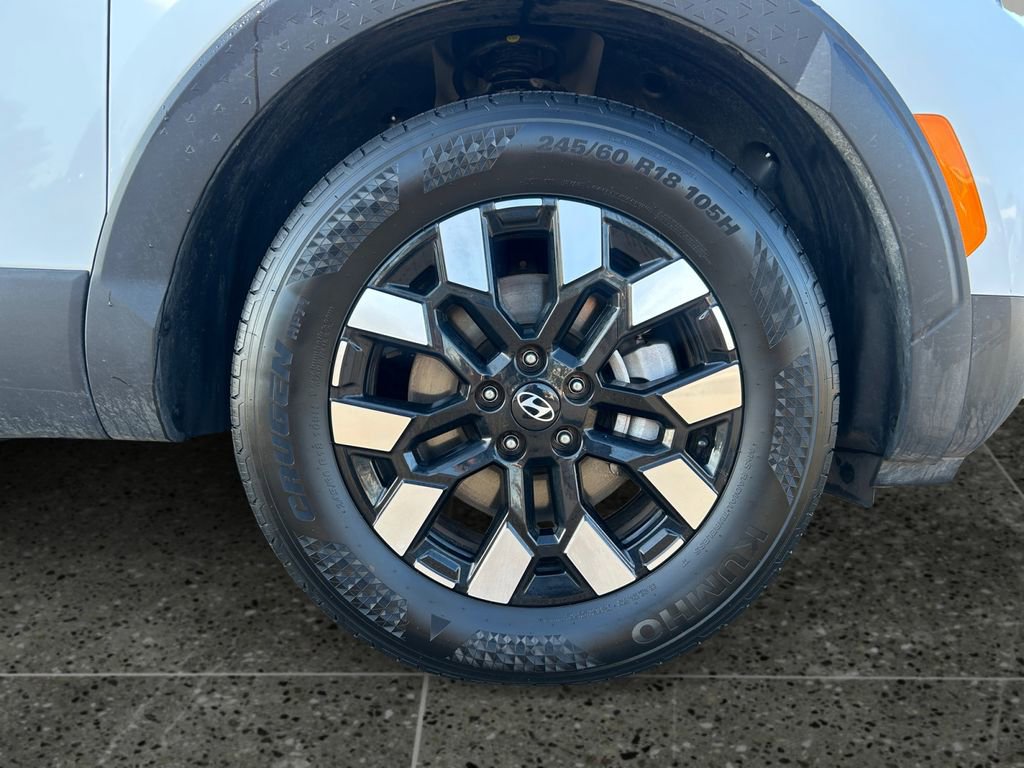 Used 2025 Hyundai Santa Cruz SEL image 9
