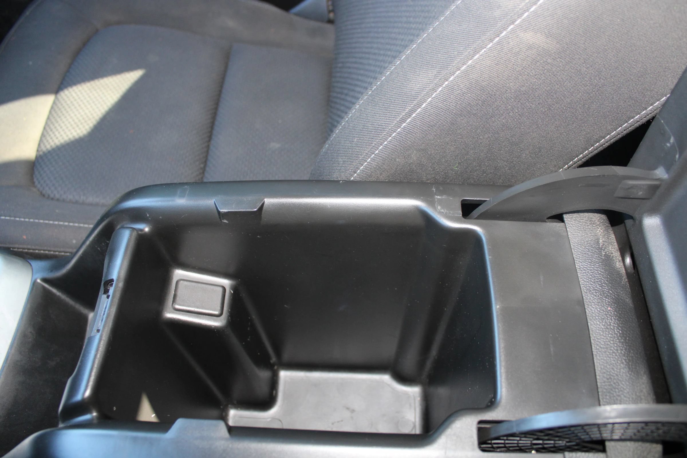 Used 2021 Chevrolet Colorado LT w/ Fleet Safety Package RWD image 30
